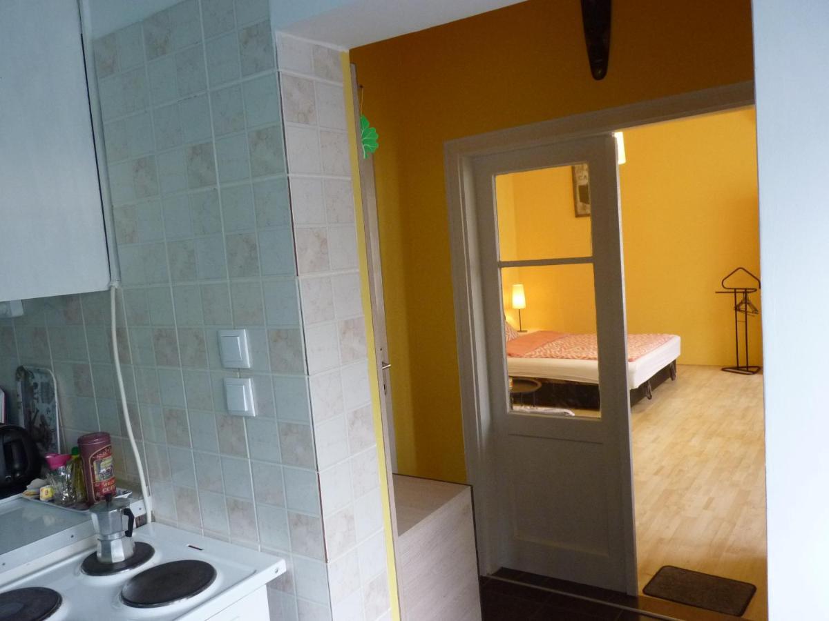 Zizi Apartman Дебрецен Экстерьер фото